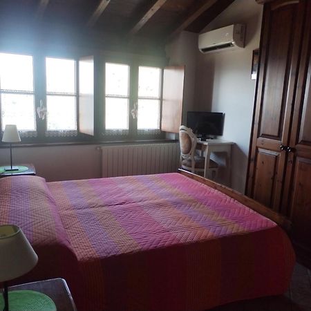 Bed & Breakfast Ca' Di Vissai Arnasco Стая снимка